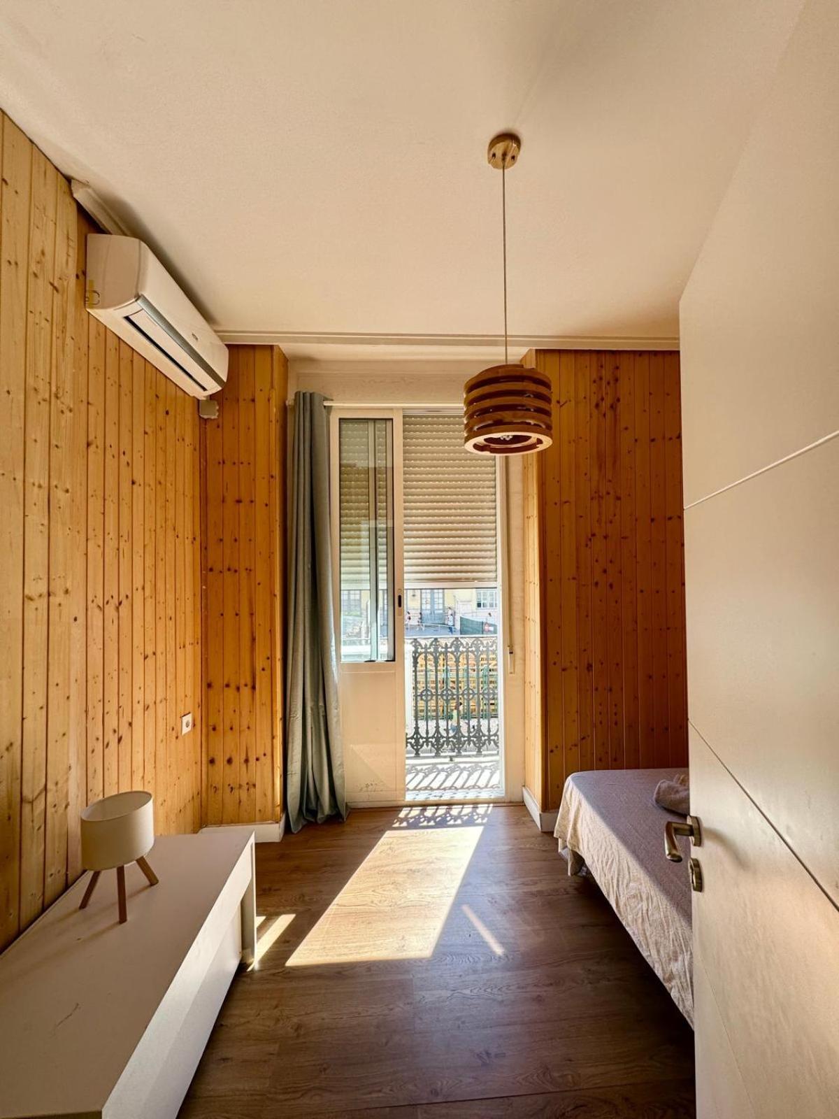 Vlc Center 4 Room Apartment Валенсия Екстериор снимка